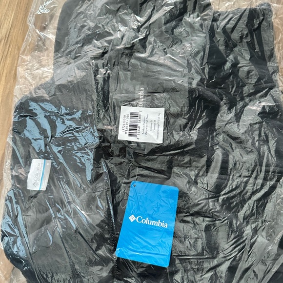 Columbia Women's Benton
Springs Full-Zip Jacket, Black, - Picture 7 of 7